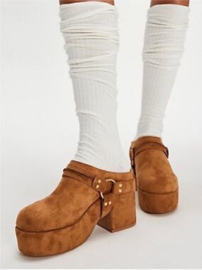 NWT Free People Amalia Vegan Harness Clogs Size 9